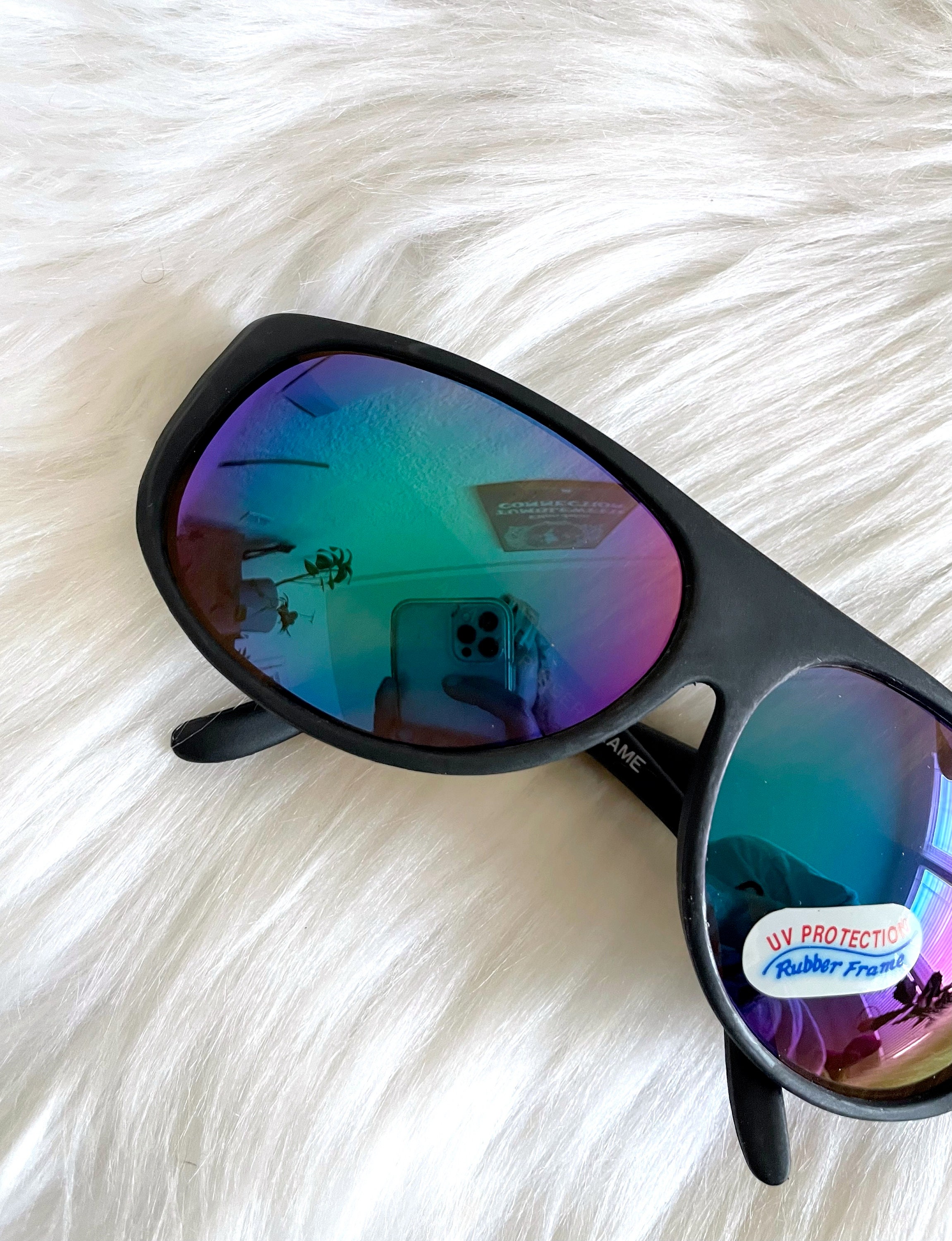 Vintage 80s Matte Black Colorful Reflective Tint Shield  display picture 3