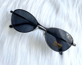 Vintage Y2k Round Dark Silver Sunglasses