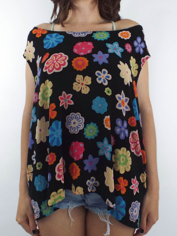 Vintage 90s Stretchy Oversized Floral Print Tee - image 3