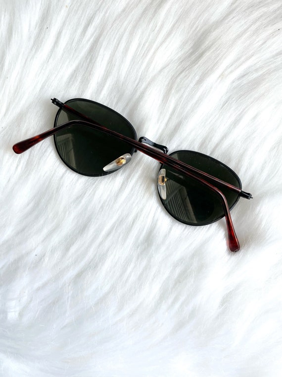 Vintage Round Skinny Black Tortoiseshell Sunglass… - image 3