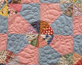Bubblegum Pie Vintage Quilt with traditional but modern quilting