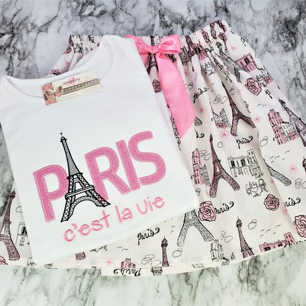 Paris City of Love Shirt and Skirt Design Outfit/Pink Eiffel Tower Glitter/French Love Paris/C'est la vie/Europe Outfit/Love Paris/France