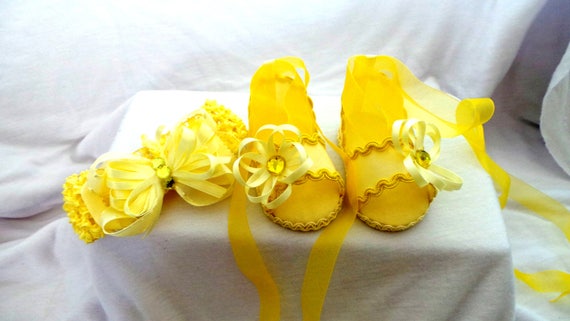 yellow sandals for baby girl