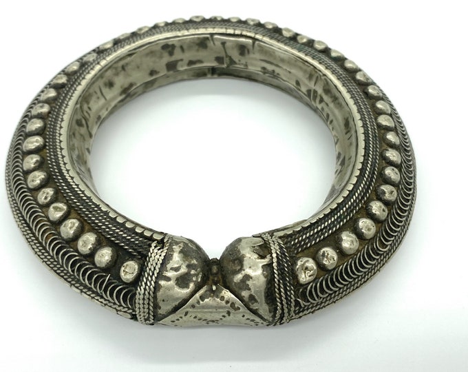Antique Sudanese  bangle