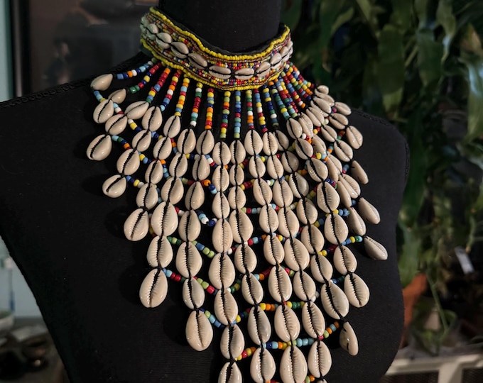 Cowrie Shell Choker Necklace – Handcrafted with String Tie Closure