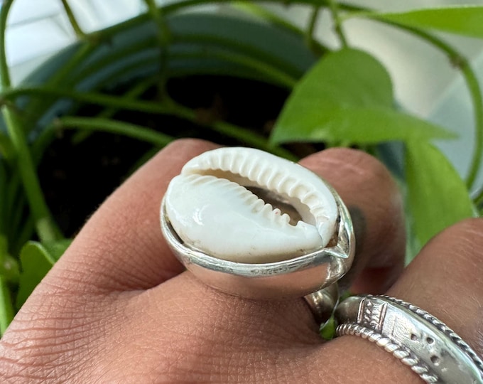 Ocean Memory Ring – Cowrie Shell in Sterling Silver