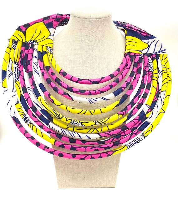 Handmade Kenyan bib necklace