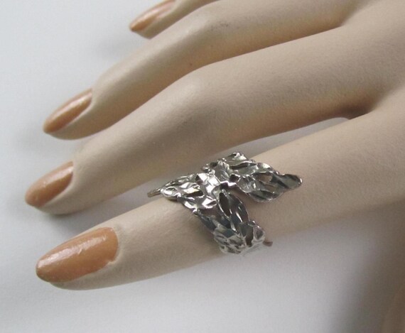 Sterling Silver Ring Leaf Design Wrap Bypass Band… - image 7