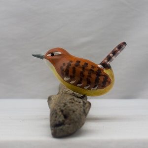 Carolina Wren - sitting. Handcrafted, carved  wooden bird, painted bird, home decor, table  decor, Made in USA