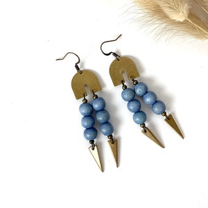 light blue bead earrings / baby blue earrings / sky blue earrings / periwinkle blue earrings /  dangle earrings / geometric earrings /