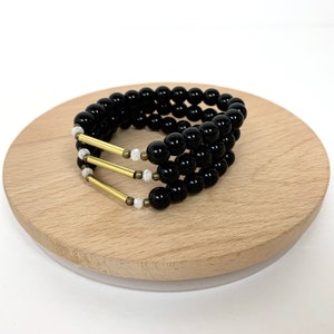black bracelet / black stacking bracelet / black and brass beaded bracelet / boho bracelet / bracelets for women / summer bracelets