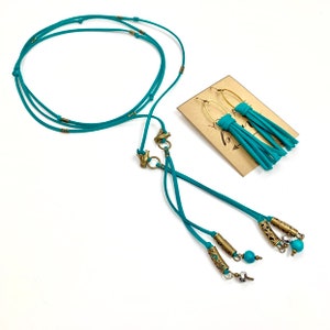 choker en cuir turquoise / collier wrap / choker turquoise / collier boho / choker en cuir daim / collier extra long