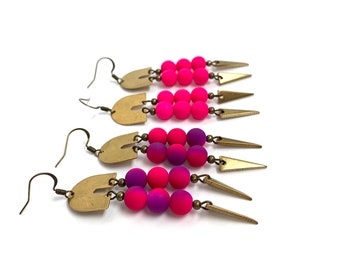 hot pink earrings / purple earrings / summer earrings / neon earrings / pink and purple dangle earrings / geometric earrings / boho earrings