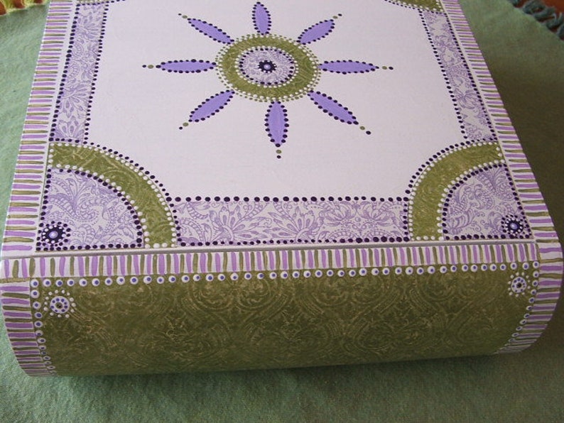Shabby Chic Storage Box Painted Keepsake Box Decoupage Jewelry Box Hand Painted Wood Jewelry Box Decoupage Box Recycled Cigar Box