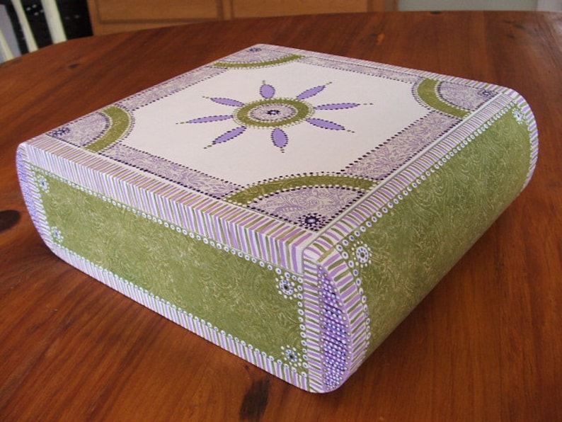 Shabby Chic Storage Box Painted Keepsake Box Decoupage Jewelry Box Hand Painted Wood Jewelry Box Decoupage Box Recycled Cigar Box