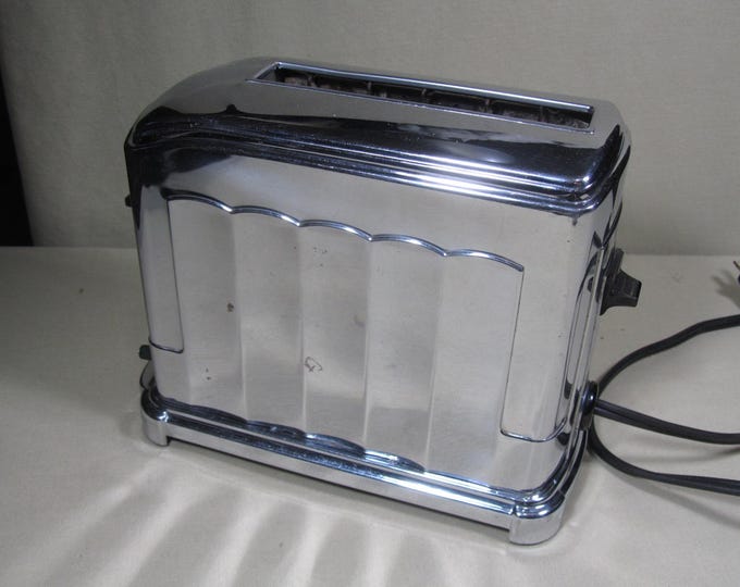 Featured listing image: Restored - One Slice Toastmaster  Model 1A4 Antique Toaster