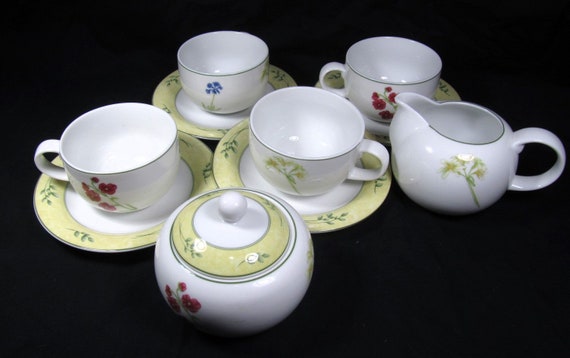 Doulton St. Andrews Botanical Design Tea Cups, Creamer Sugar Set mint