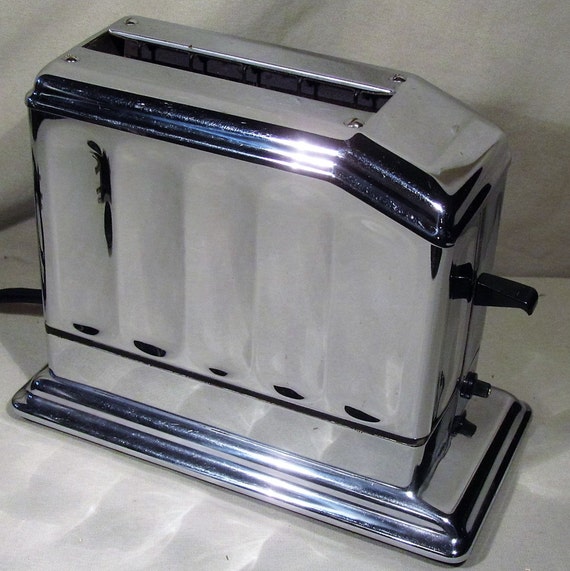 Antique Restored Toastmaster (Waters-Genter)  Model 1A2 Toaster  SKU 896