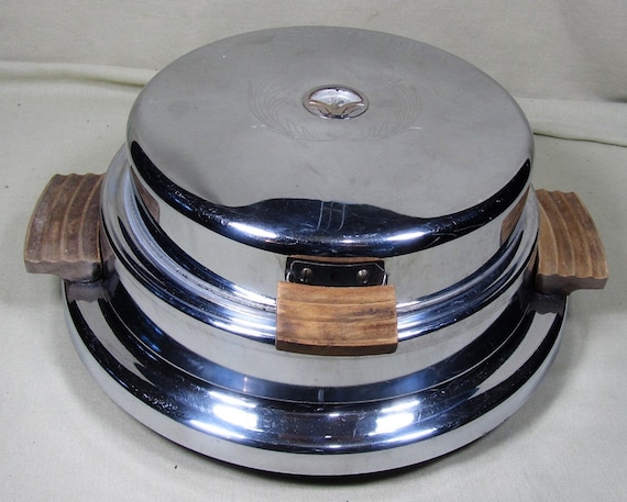 Dominion  Refurbished 1940s 50s Vintage NON-Coated Waffle Iron, Model 1302, sku 1048