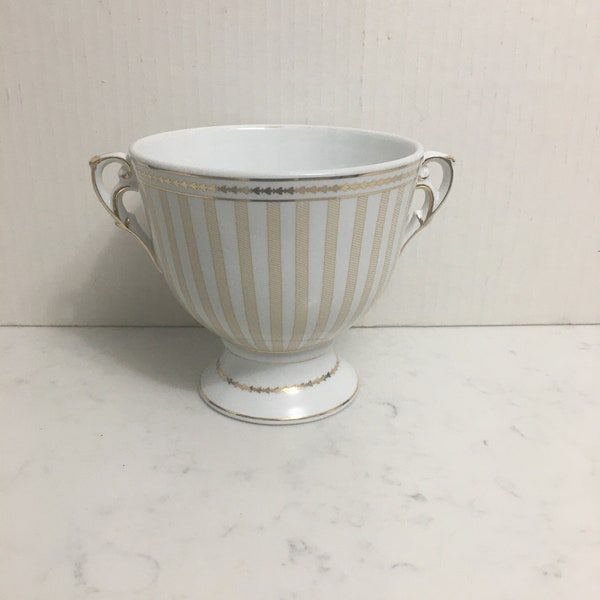 Vintage Porcelain Cache Pot Planter, Vintage Porcelain Loving Cup Style Planter, Vintage Jardiniere, Porcelain Urn, Gold Gilt Trimmed Pot