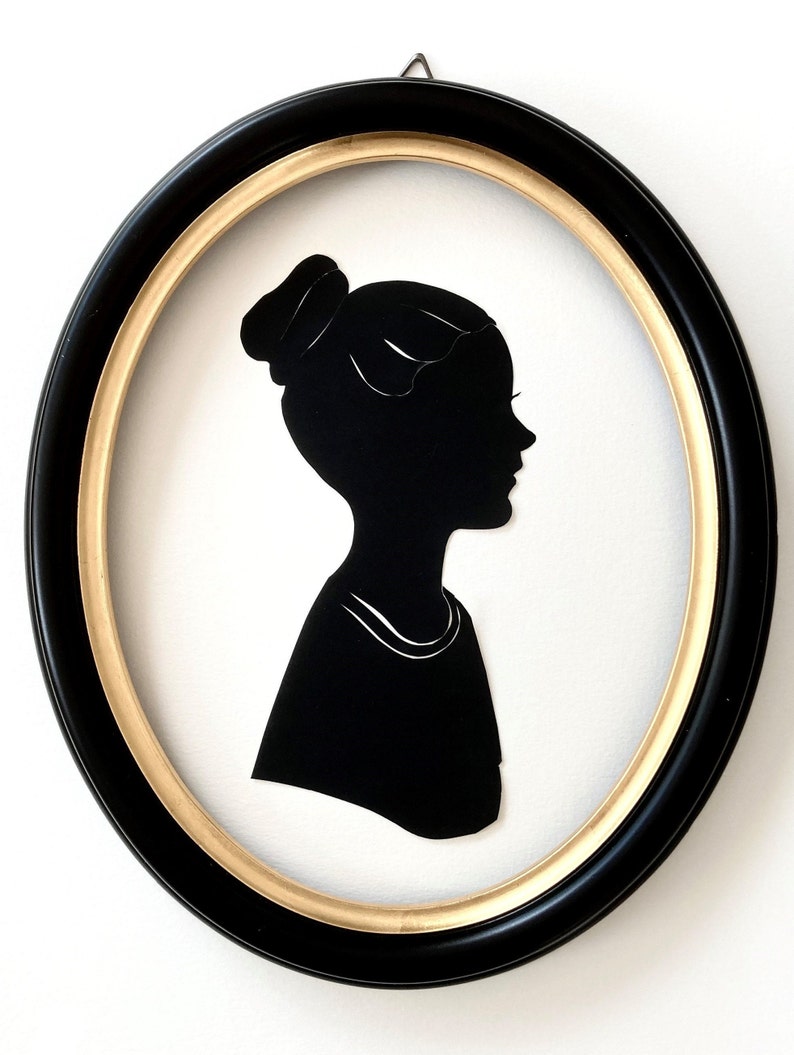 5x7 Black Oval Wood Silhouette Frame image 8