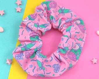Menhera Zombie Scrunchie - Creepy Cute Zombie Bears on Pastel Pink Hair Tie for Girls, Kawaii, Guro, Medikawaii, Yamikawaii