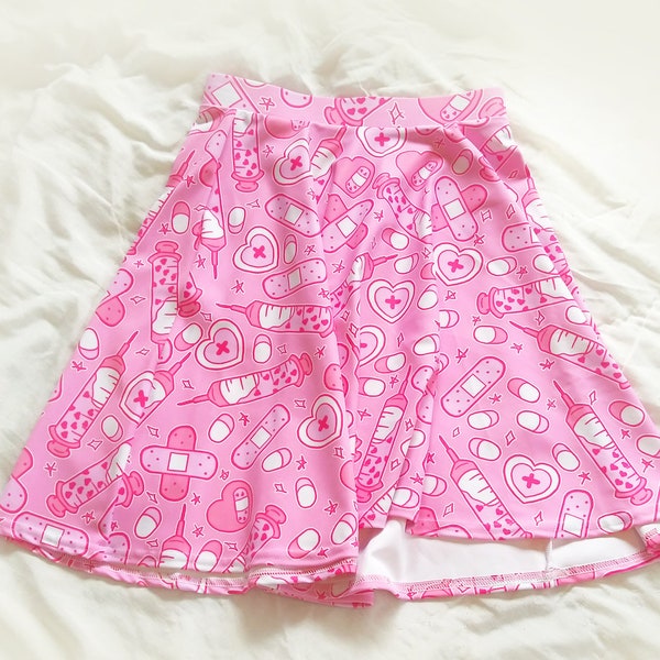 Pink Menhera Skirt, Yami Kawaii Medicute Skater Skirt Clothing Featuring Needles, Pills, Stars and Hearts