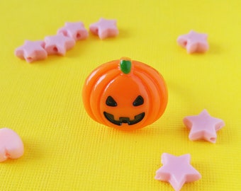 Jack o Lantern Pumpkin Ring- Creepy Cute Halloween Trick or Treat Orange Pumpkin Jewelry Rings for Girls and Teens