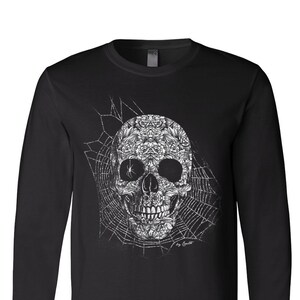 Halloween Skull Long Sleeve Shirt: Gothic Horror Tee