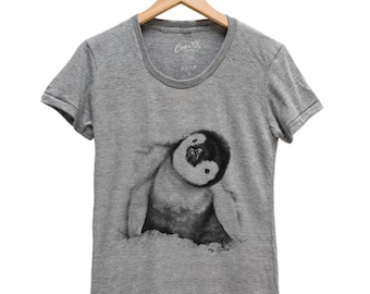 Womens Junior Tshirt, Penguin Shirt, Cute Shirt, Funny Shirt, Animal Tshirt, Birthday Gift, Summer Shirt, Beach Shirt, Vacay Shirt