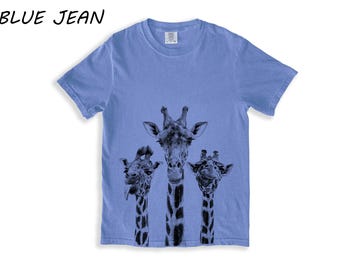 Giraffe T-shirt, Men's T-shirt, Womens T-shirt, Comfort Colors, Crew Neck, 100% Cotton, Animal Shirt, White T-shirt, Short Sleeve