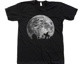 Halloween Tshirt, Mens Tshirt, Unisex Tshirt, Full Moon, Crew Neck, Screen Print, Halloween Costume, Halloween Gift, Goth Shirt
