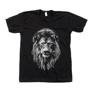 Lion Shirt, Animal Tshirt, Lion Tshirt, Animal Face Shirt, Mens Clothing, Wildlife Shirt, Zoo Shirt, Graphic Tee, Shirt Women, Majestic Lion