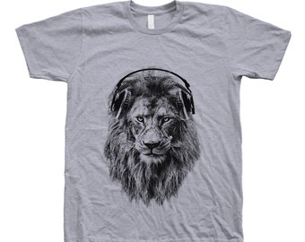 Lion T-shirt, Unisex Tshirt, Men's Graphic Tee, Screen Print Shirt, Crew Neck, Gift for Dad, Gift for Men, Black T-shirt
