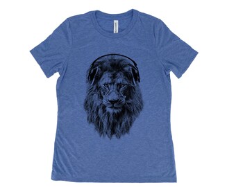 Lion Shirt, Womens Tshirt, Summer Shirt, Screenprint Shirt, Animal Shirt, Birthday Gift, Graphic Tee