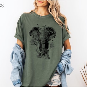 Elephant Tshirt, Comfort Colors® T shirt, Unisex T-shirt, Women&#39;s T-shirt, Animal Shirt, Nature T-shirt, Retro T-shirt, 100% Cotton