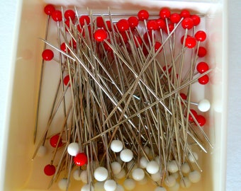 Clover Silk Pins. Diameter 0.05mm. Glass Head. Box of 100 Pins