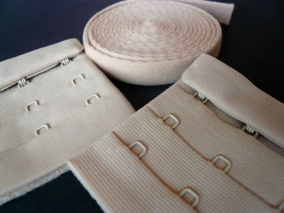 Bra Making Findings Kit inc Ivory Small//Med Size Hooks /& Eyes.Sliders /& Rings
