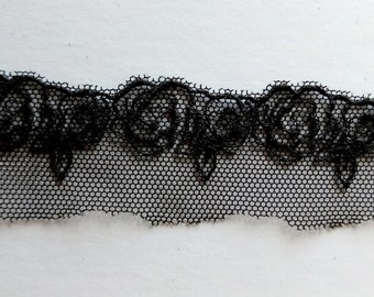 Black Floral Lace Trim.  1 inch wide.