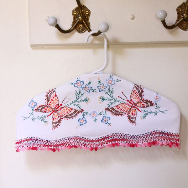 Covered Coat Hanger Cover, Travel Safe, Closet Organizer, Secret Pocket, Pink Butterfly