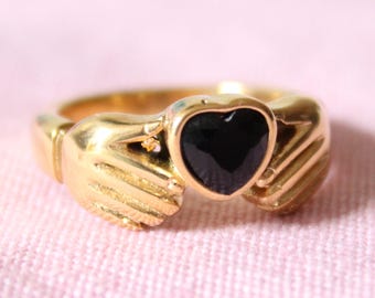 Heart In Hands Claddagh Ring 18k Gold Plated Stainless Steel Heart Shaped Black Gem Stone Size US 6-8 UK M-Q