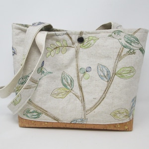Sac à bandoulière Cabas Sac à main Oiseaux Feuilles Nature brodée Tissu artisanal Fabriqué aux États-Unis Porte-monnaie en toile de coton Cadeau Été Cartable Léger