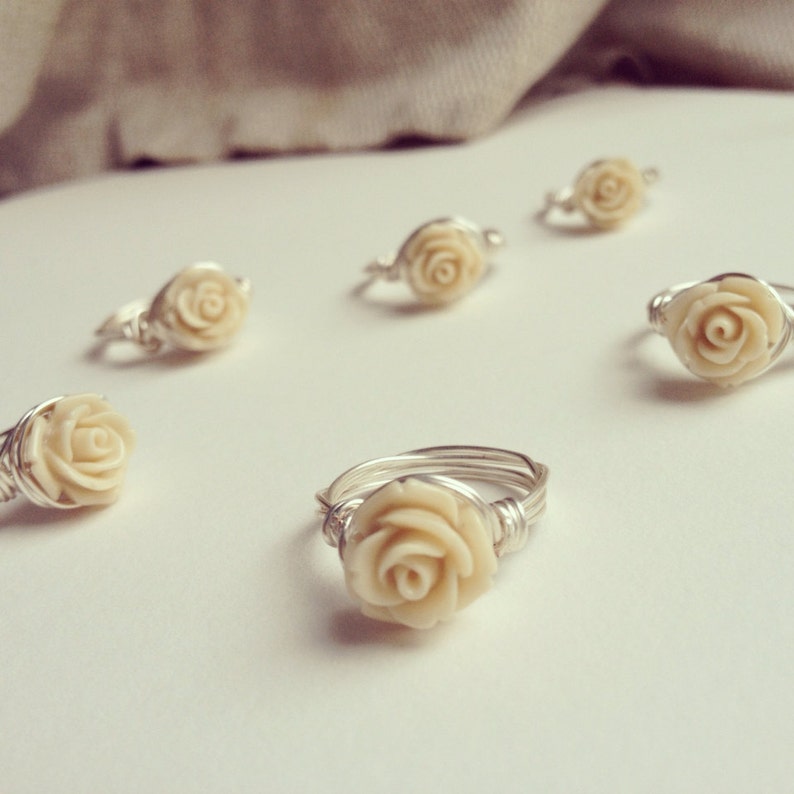 White Rose Ring, Ivory Flower Ring, Rose Jewelry, Rose Ring, White Rose Jewelry, Bridesmaid Ring, Bridal party jewelry, Bridesmaid Gift image 2