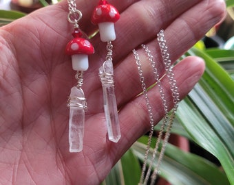 Mushroom Crystal Necklace, Mushroom and Quartz Jewelry, Mushroom Gift, Cute Red Mushroom Quartz Necklace, Boho Crystal Mushroom Necklace