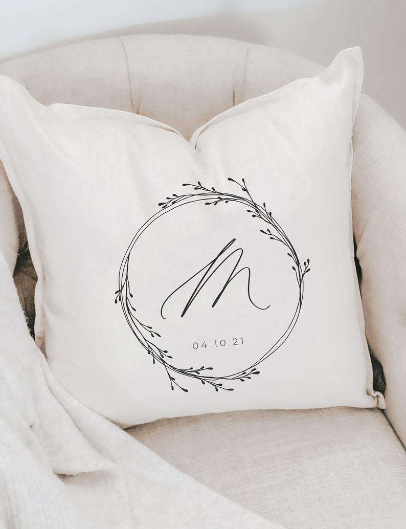 Throw pillow-K-09/06/25