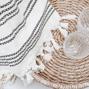 Oversized Picnic Blanket | Outdoor Picnic Essential, Neutral Home Decor, Housewarming Gift afbeelding 7