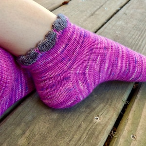 Love Goes Round Sock Pattern : Knitting Pattern, Knit Socks, PDF Pattern, Sock Knitting