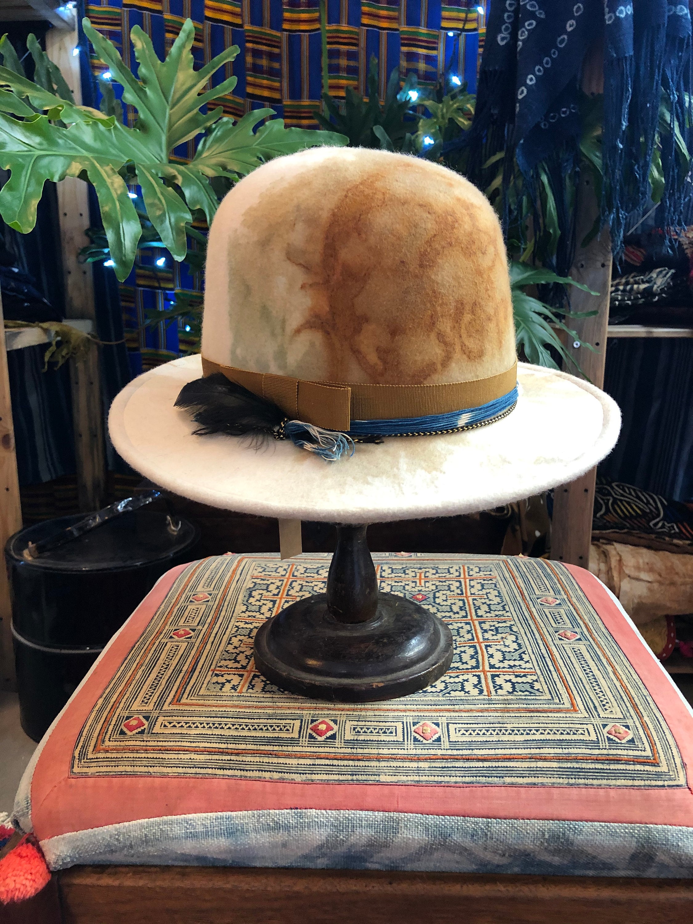 Handsome Vintage Hat White Wavy Crown Brown Velvet Brim LR: Wavy 30x 4 1/4” Brim (Open Crown) – La Raza Western Wear main image 3