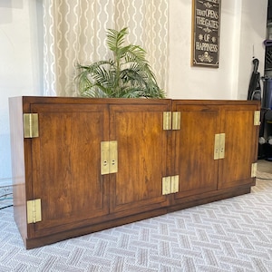 SOLD! DON’T PURCHASE! Vintage Henredon Scene I Campaign Credenzas