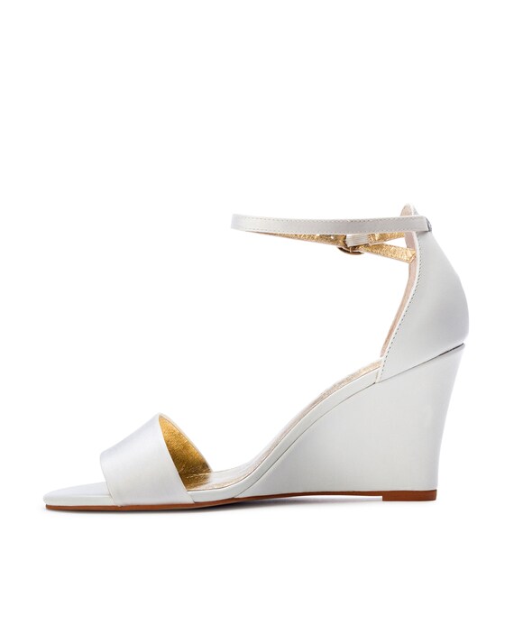 Ivory Bridal Shoe Bridal Wedge Comfortable Wedding Shoes Etsy